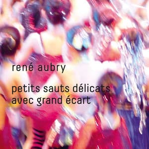 Petits sauts delicats avec grand ecart 