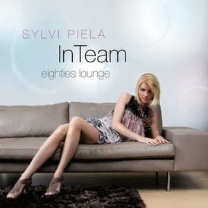 In Team Eighties Lounge