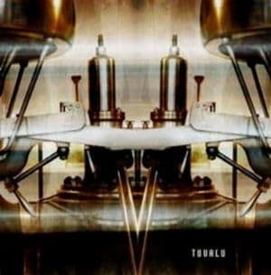 Pimeä Saartaa Meitä!