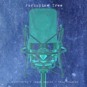 2005-05-23 WKLQ Studios, Grand Rapids, MI, USA