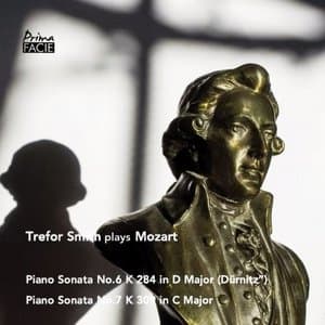 Trefor Smith Plays Mozart