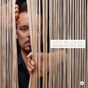 Three Seconds | Kolme Toista