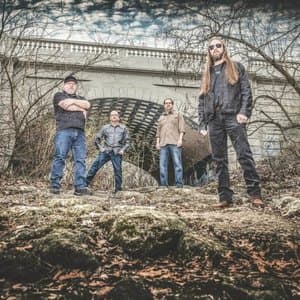 Bad News Comin Round