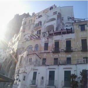 Residence Caprise Release