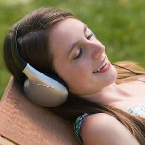Calm Oasis: A Serene White Noise Sanctuary