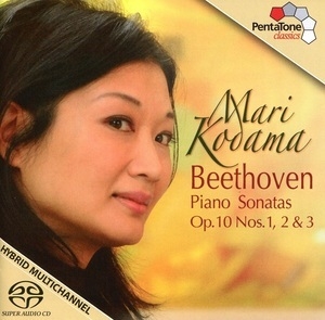 Piano Sonatas Op.10 Nos.1, 2 & 3 (Mari Kodama)