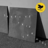 Skydive Trio - Sun Moee '2015