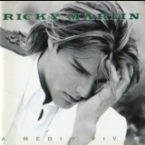 Ricky Martin - A Medio Vivir '1995 - Album